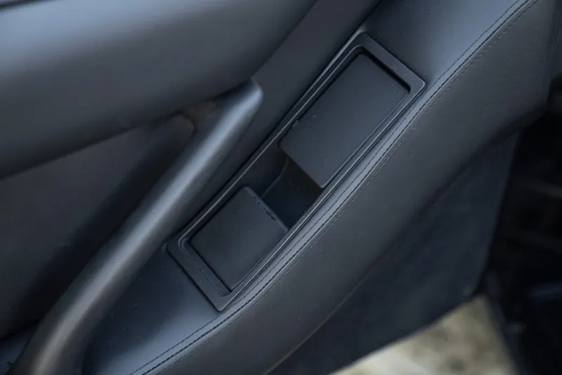 Ferrari TESTAROSSA MONOSPECCHIO – MONODADO 37