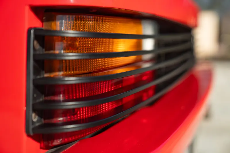 Ferrari TESTAROSSA MONOSPECCHIO – MONODADO 24