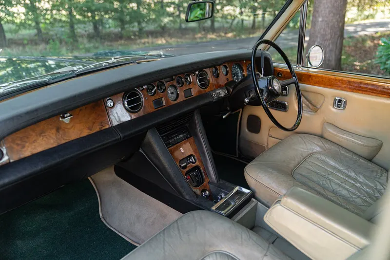 Bentley T1 24