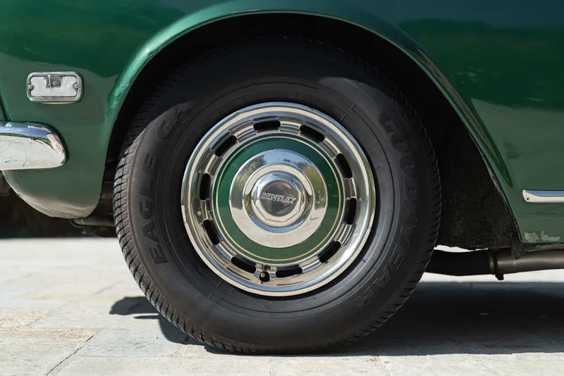 Bentley T1 10