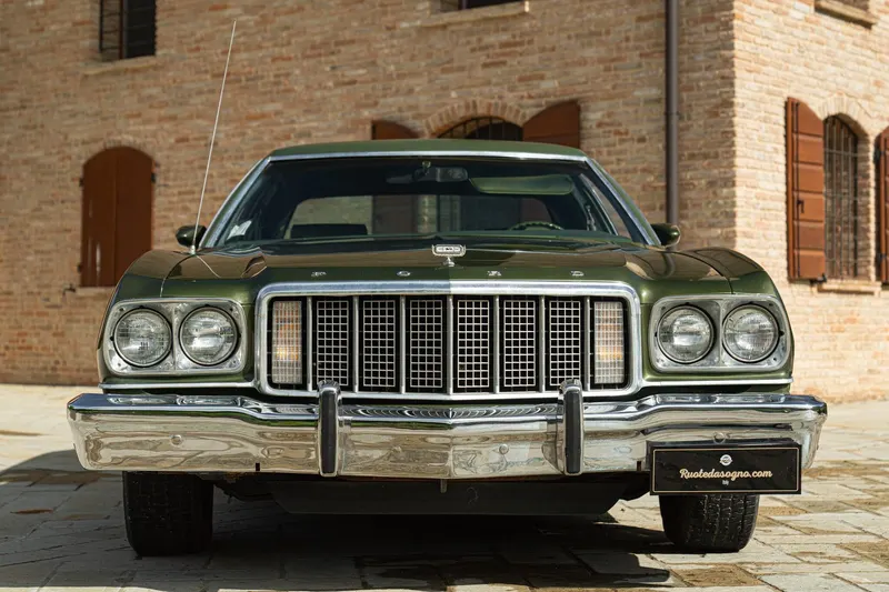 Ford GRAN TORINO 4 DOOR 5.7 V8 BROUGHAM 3