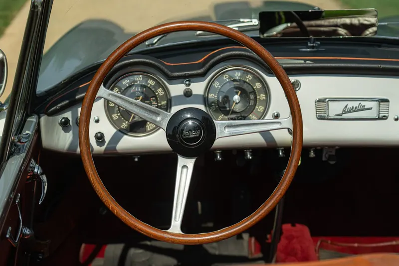 Lancia AURELIA B24 CONVERTIBILE 84