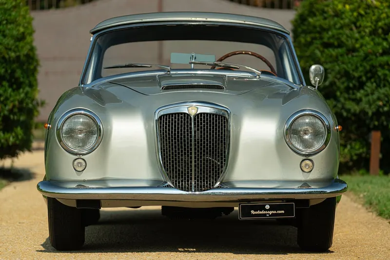 Lancia AURELIA B24 CONVERTIBILE 26