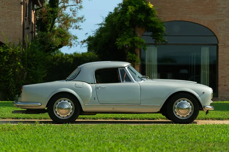 Lancia AURELIA B24 CONVERTIBILE 10