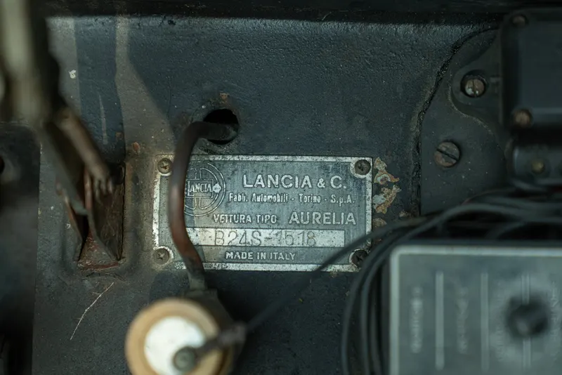 Lancia AURELIA B24 CONVERTIBILE 97