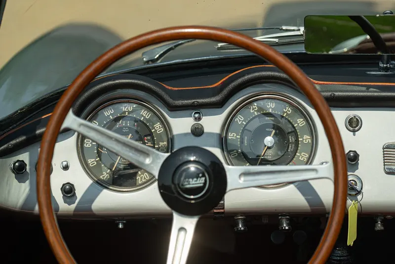 Lancia AURELIA B24 CONVERTIBILE 85