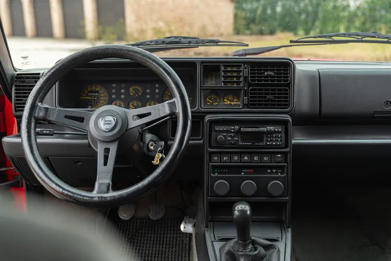Lancia DELTA HF INTEGRALE 16V 55
