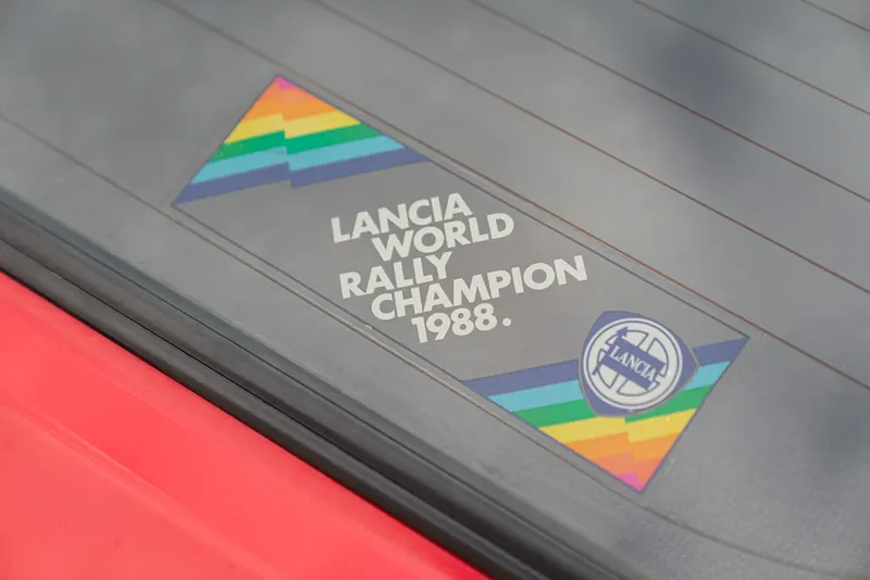 Lancia DELTA HF INTEGRALE 16V 27