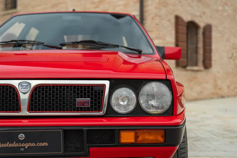 Lancia DELTA HF INTEGRALE 16V 14