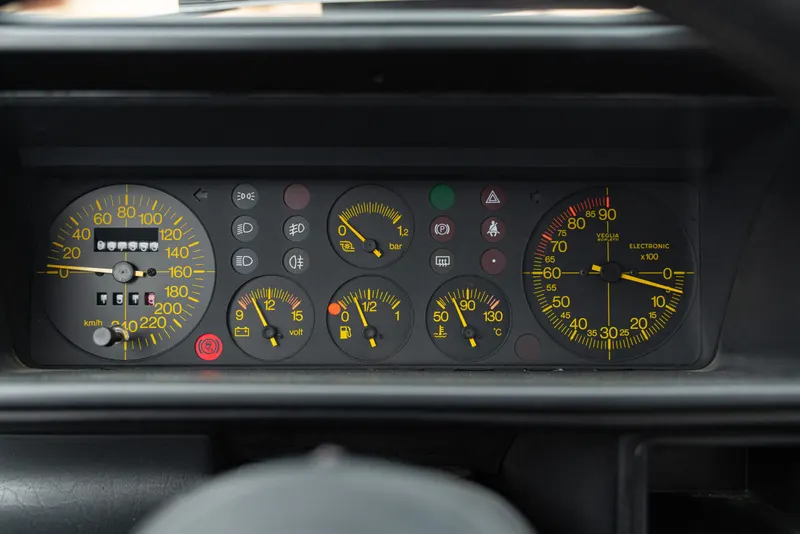 Lancia DELTA HF INTEGRALE 16V 51