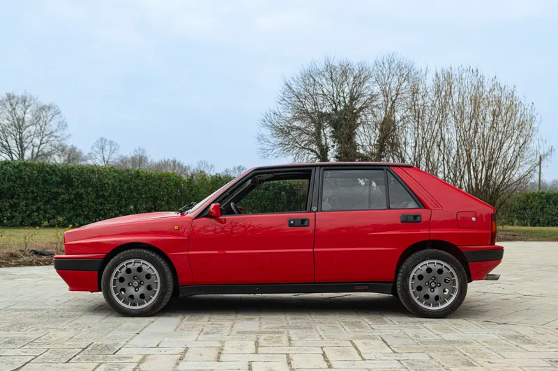 Lancia DELTA HF INTEGRALE 16V 4