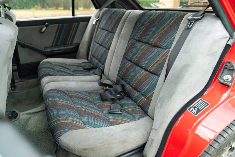 Lancia DELTA HF INTEGRALE 16V 31