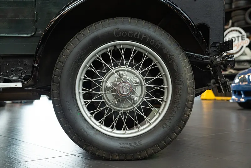 T80 OPEN TOURER 42