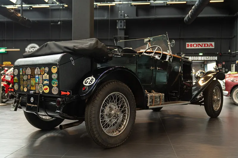 T80 OPEN TOURER 8