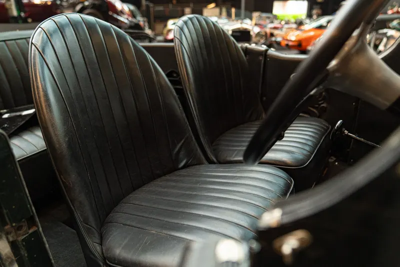 T80 OPEN TOURER 68