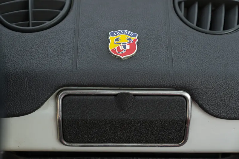 Fiat 850 ABARTH 32