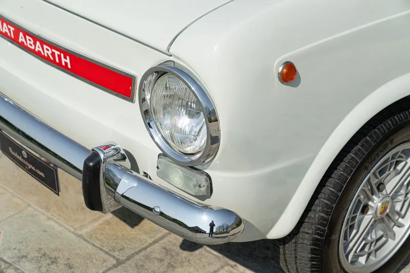 Fiat 850 ABARTH 11