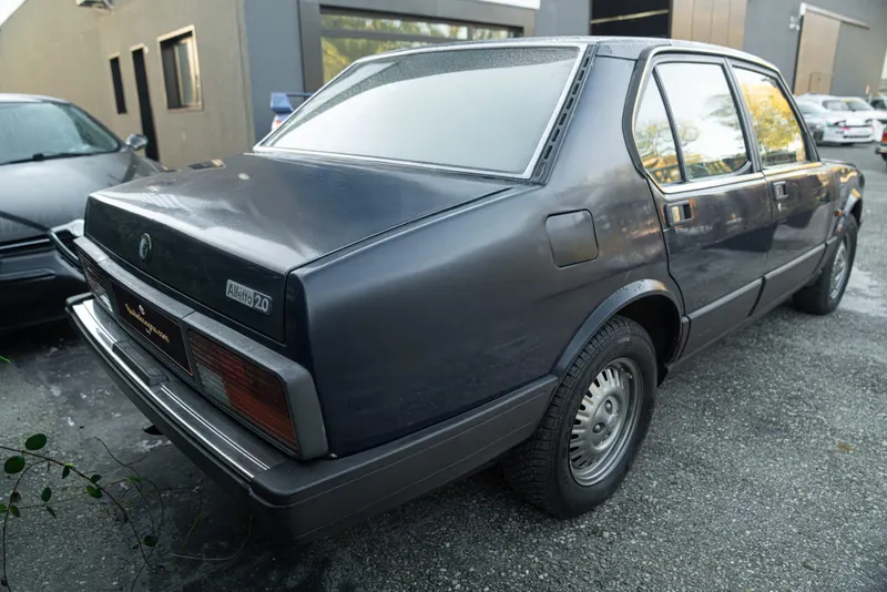 Alfa Romeo ALFETTA QUADRIFOGLIO&nbsp;2.0 4