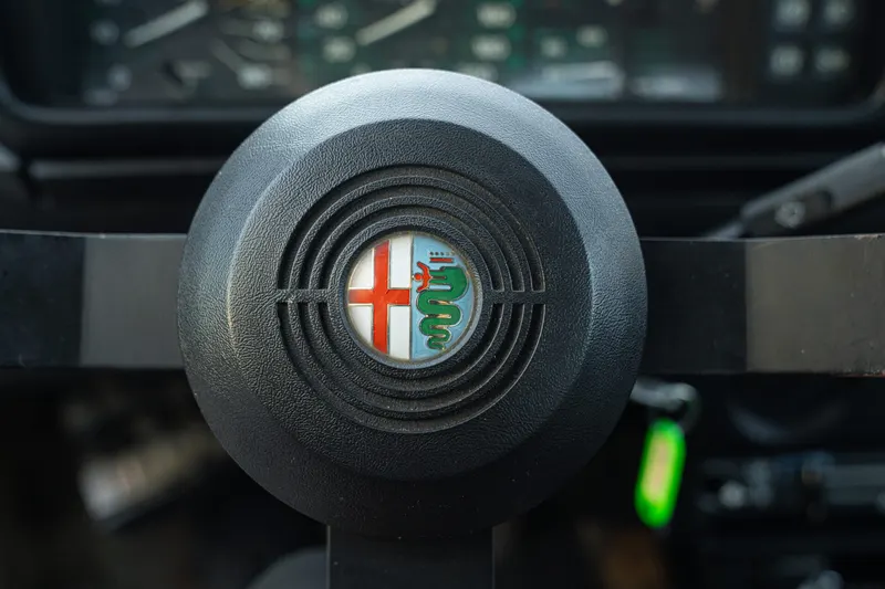Alfa Romeo ALFETTA QUADRIFOGLIO&nbsp;2.0 25