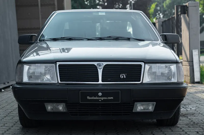 Lancia THEMA 6V 2