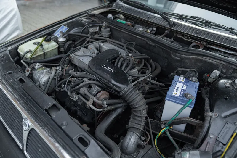 Lancia THEMA 6V 41