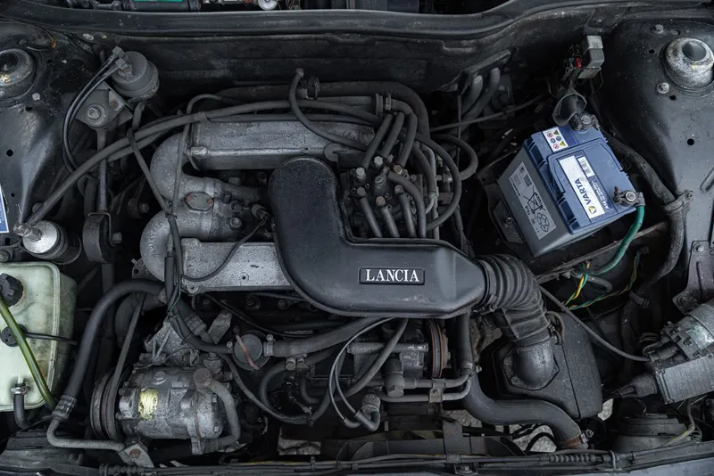 Lancia THEMA 6V 36
