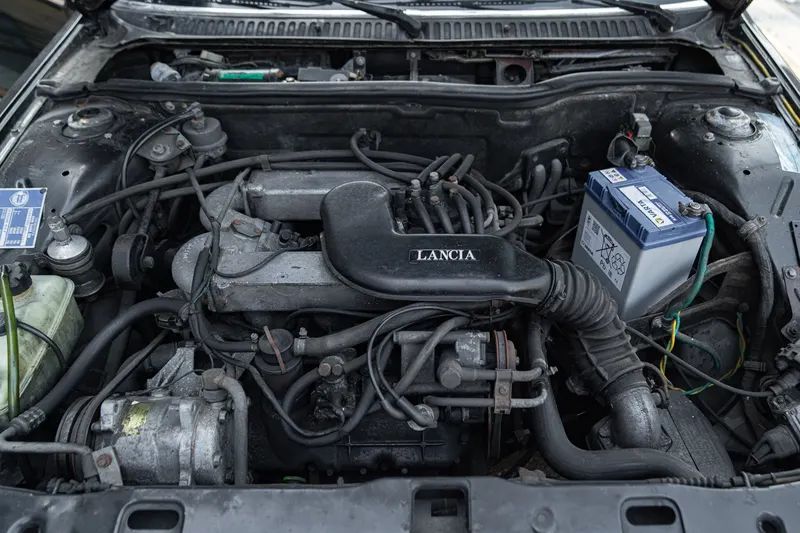 Lancia THEMA 6V 40