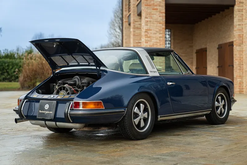 Porsche 911 TARGA 2.4 S “OIL KLAPPE” 65