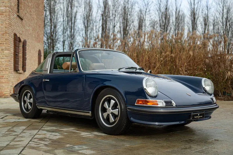 Porsche 911 TARGA 2.4 S “OIL KLAPPE” 2