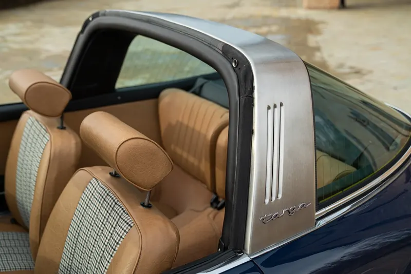 Porsche 911 TARGA 2.4 S “OIL KLAPPE” 9