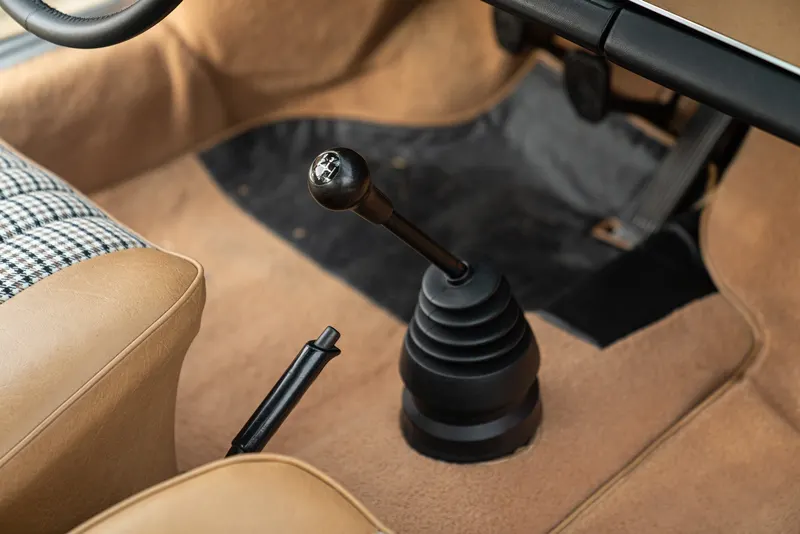 Porsche 911 TARGA 2.4 S “OIL KLAPPE” 46