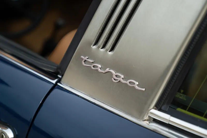 Porsche 911 TARGA 2.4 S “OIL KLAPPE” 24