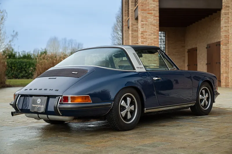Porsche 911 TARGA 2.4 S “OIL KLAPPE” 6