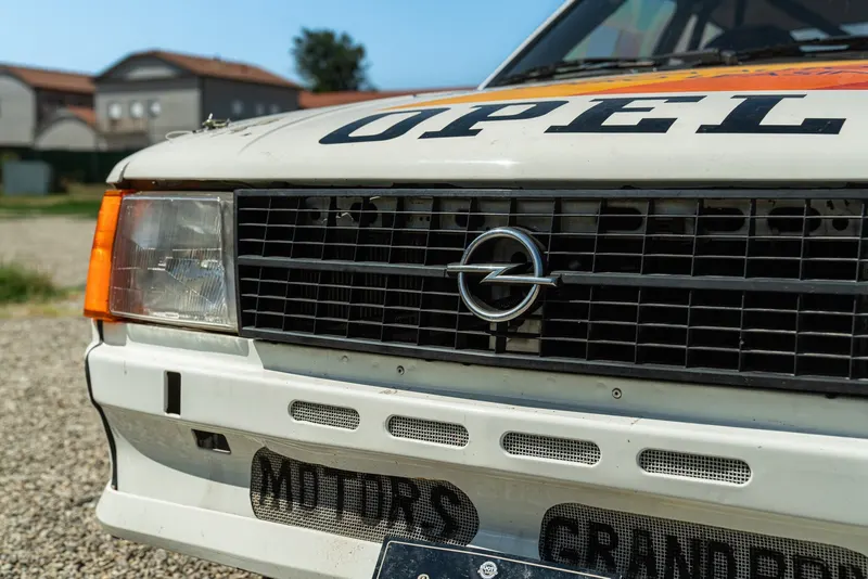 Opel KADETT GT/E 23
