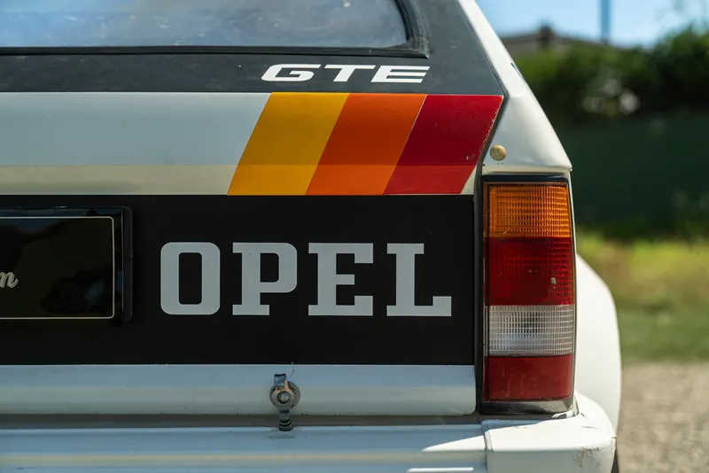 Opel KADETT GT/E 14