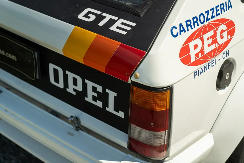Opel KADETT GT/E 15