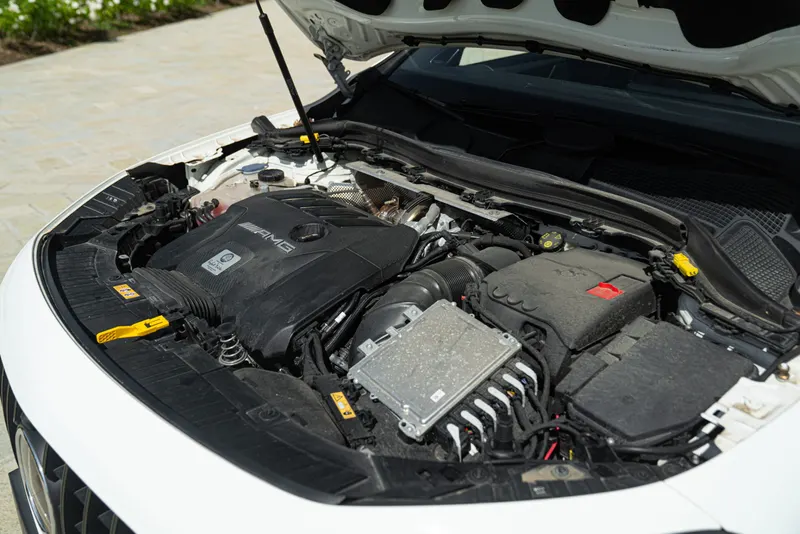 Mercedes-Benz AMG GLA 45 S 65