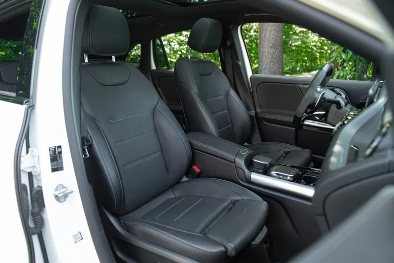 Mercedes-Benz AMG GLA 45 S 29