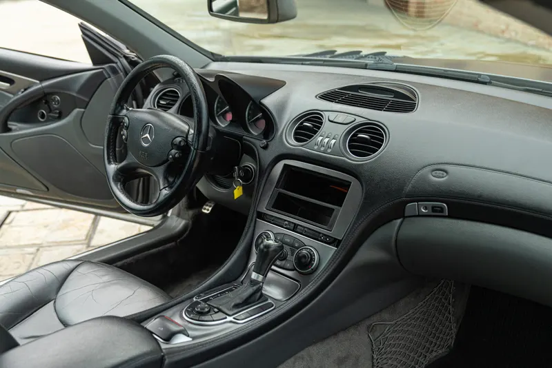 Mercedes-Benz SL 350 AMG 39