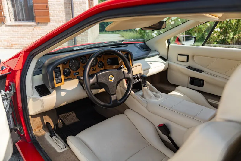 Lotus ESPRIT TURBO SE “HIGH WING” 50