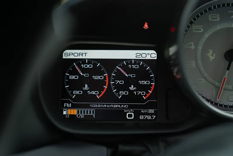 Ferrari CALIFORNIA T 57