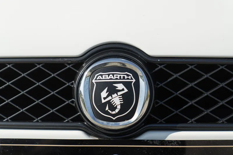 Abarth GRANDE PUNTO 12