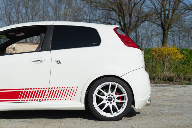 Abarth GRANDE PUNTO 26