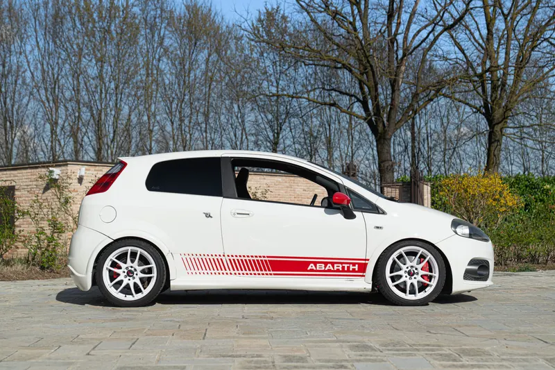 Abarth GRANDE PUNTO 4