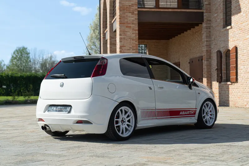 Abarth GRANDE PUNTO 7