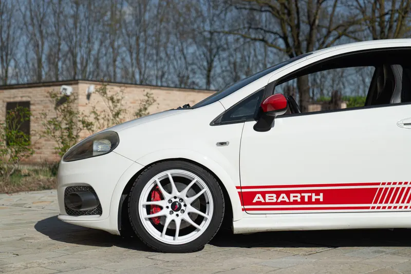 Abarth GRANDE PUNTO 25