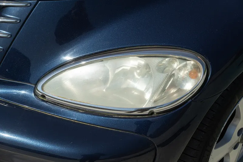 PT CRUISER  LIMITED 2.4 L CABRIOLET 32