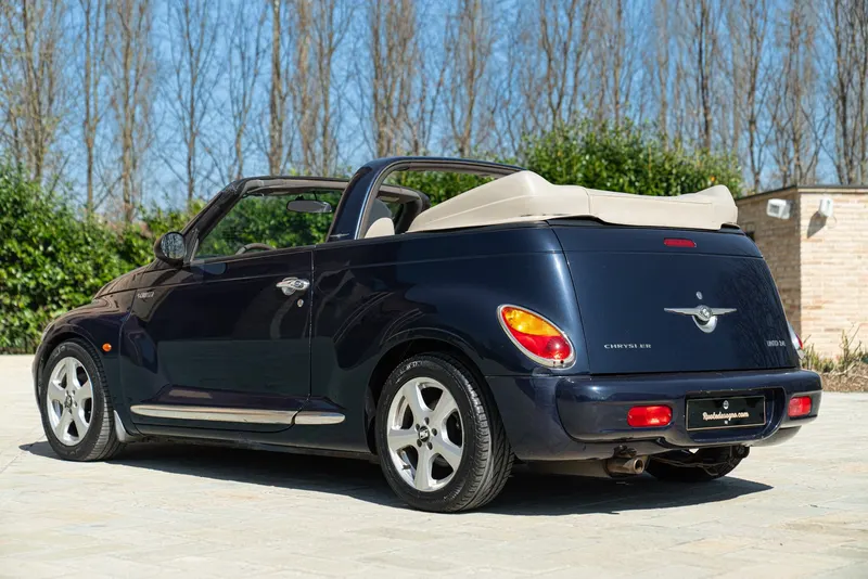 PT CRUISER  LIMITED 2.4 L CABRIOLET 8