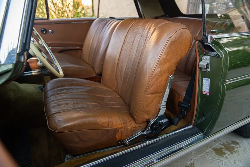 Mercedes-Benz 220 SE CABRIOLET 50