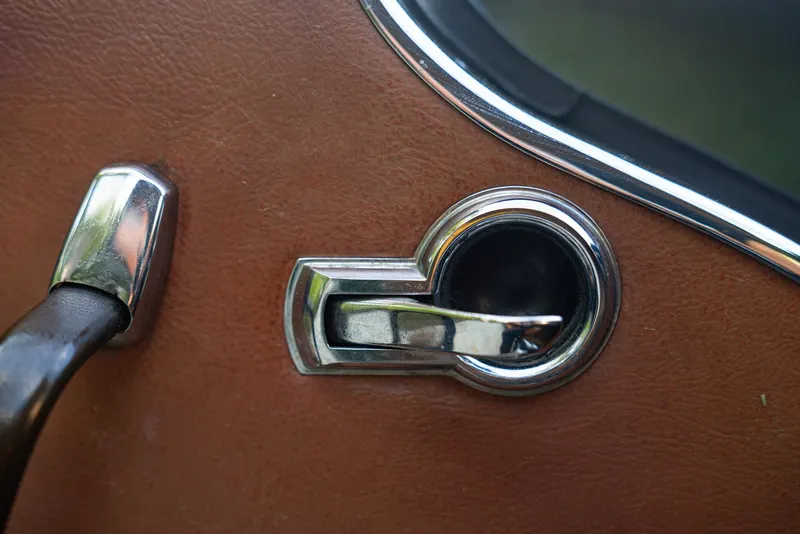 Mercedes-Benz 220 SE CABRIOLET 45